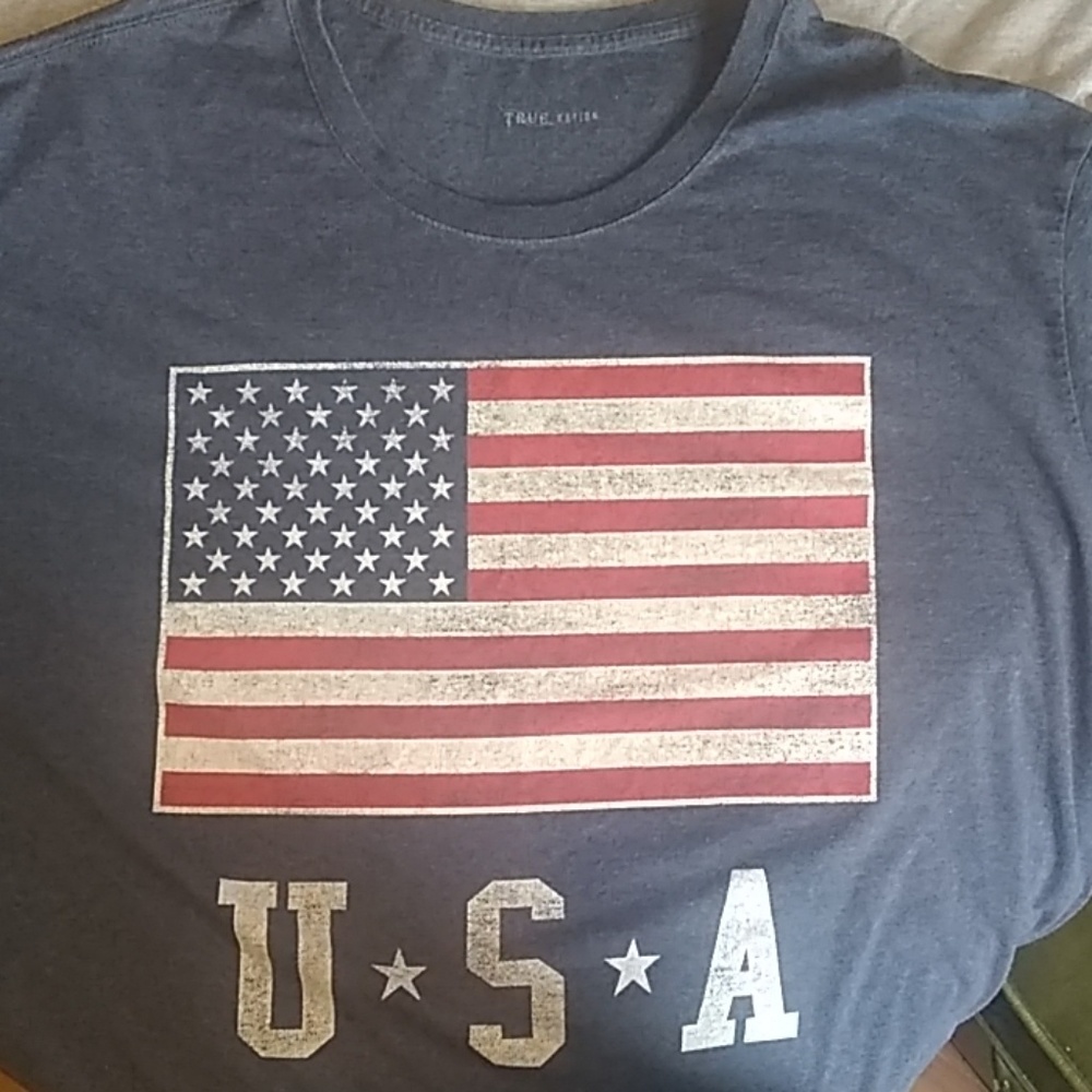 U*S*A T-SHIRT